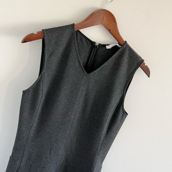 Vince Drop Waist Pleated Cocktail Dress 6 Gray V-Neck - Picture 3 of 10